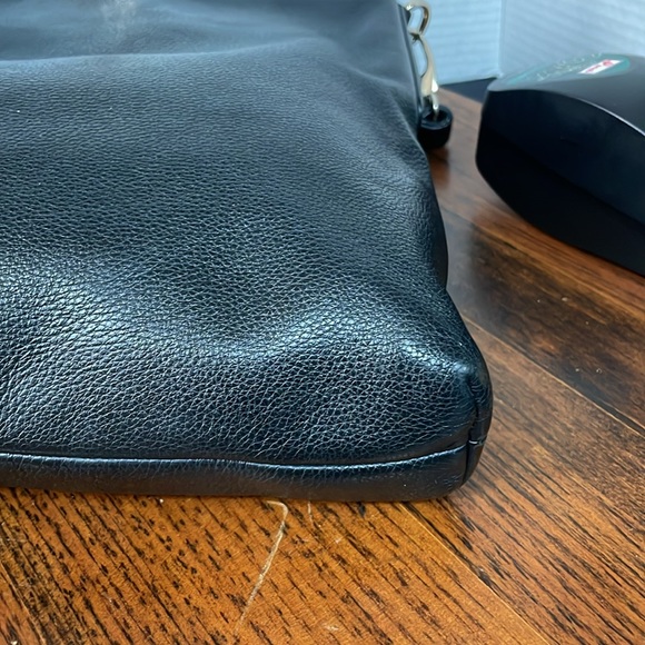 Coach Crossbody File Bag Black - Picture 11 of 11